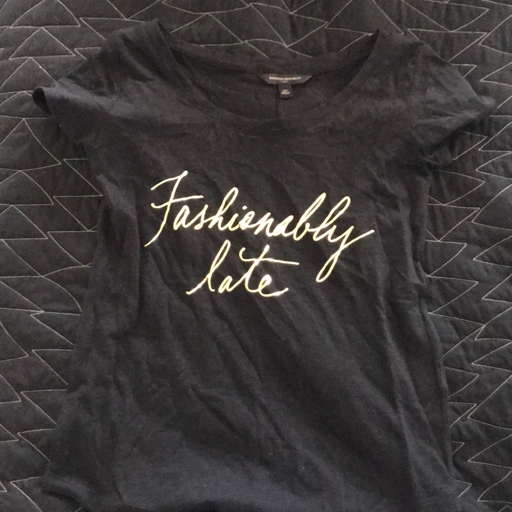 banana republic t-shirt